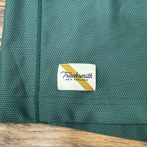 Tracksmith Men's Van Cortlandt Long Sleeve Green and Orange shirt - Picture 4 of 6